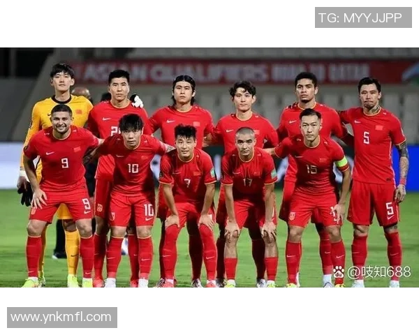 足球队员人数揭秘：一支足球队究竟需要多少名球员才能发挥最佳水平